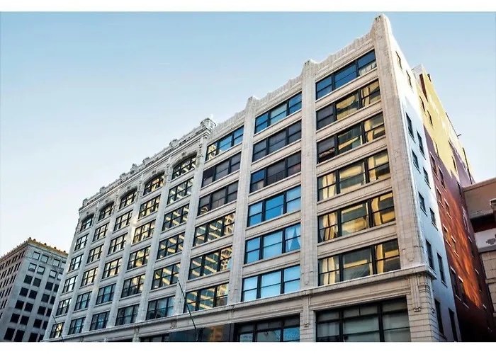Beautiful 2Br 2Ba In The Block By Cozysuites